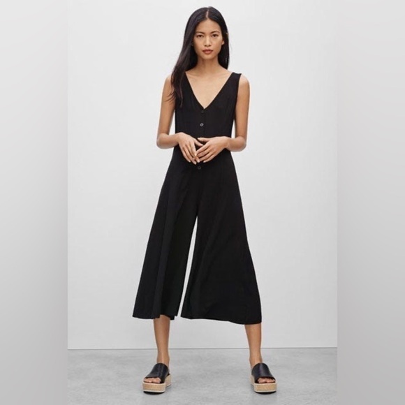 Aritzia Talula Ovington Black Rayon Wide Leg Cropped Jumpsuit - Picture 1 of 13